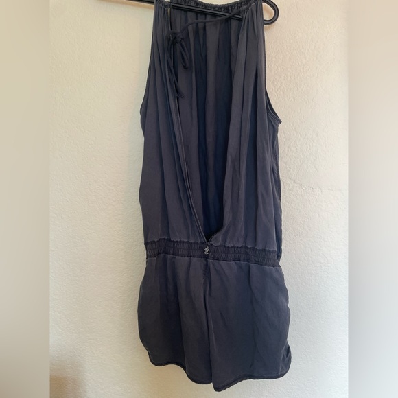 Lululemon Dark Grey HEAT THE STREET Open Back Romper Onesie - Picture 14 of 17